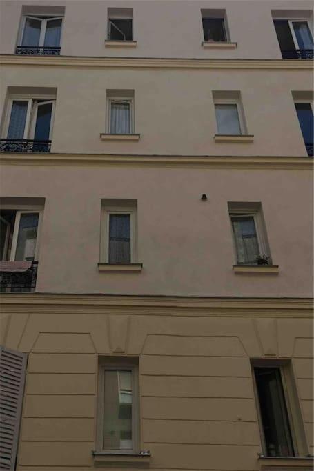 Duplex 45M2 -Zac L'Oreal - Palais De Justice Paris クリシー エクステリア 写真