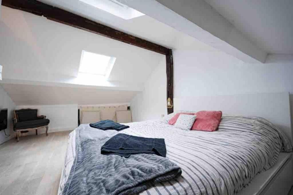 Duplex 45M2 -Zac L'Oreal - Palais De Justice Paris クリシー エクステリア 写真
